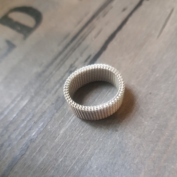 Stainless Steel Mesh Ring - Picture 3 of 5